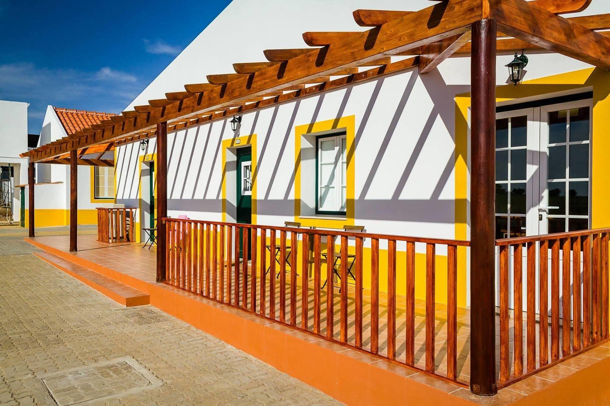 Agro-Turismo Do Roxo ξενώνας Ervidel Εξωτερικό φωτογραφία